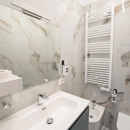 Gemini Beb 4* Неаполь